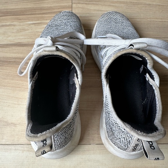 Adidas cloud foam size 6. Good used condition. No box. - Picture 3 of 5